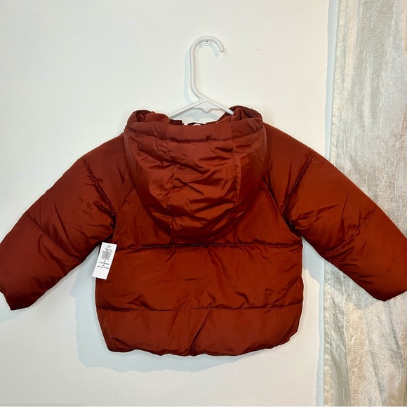 Old Navy 2T Water-Resistant - Picture 3 of 4